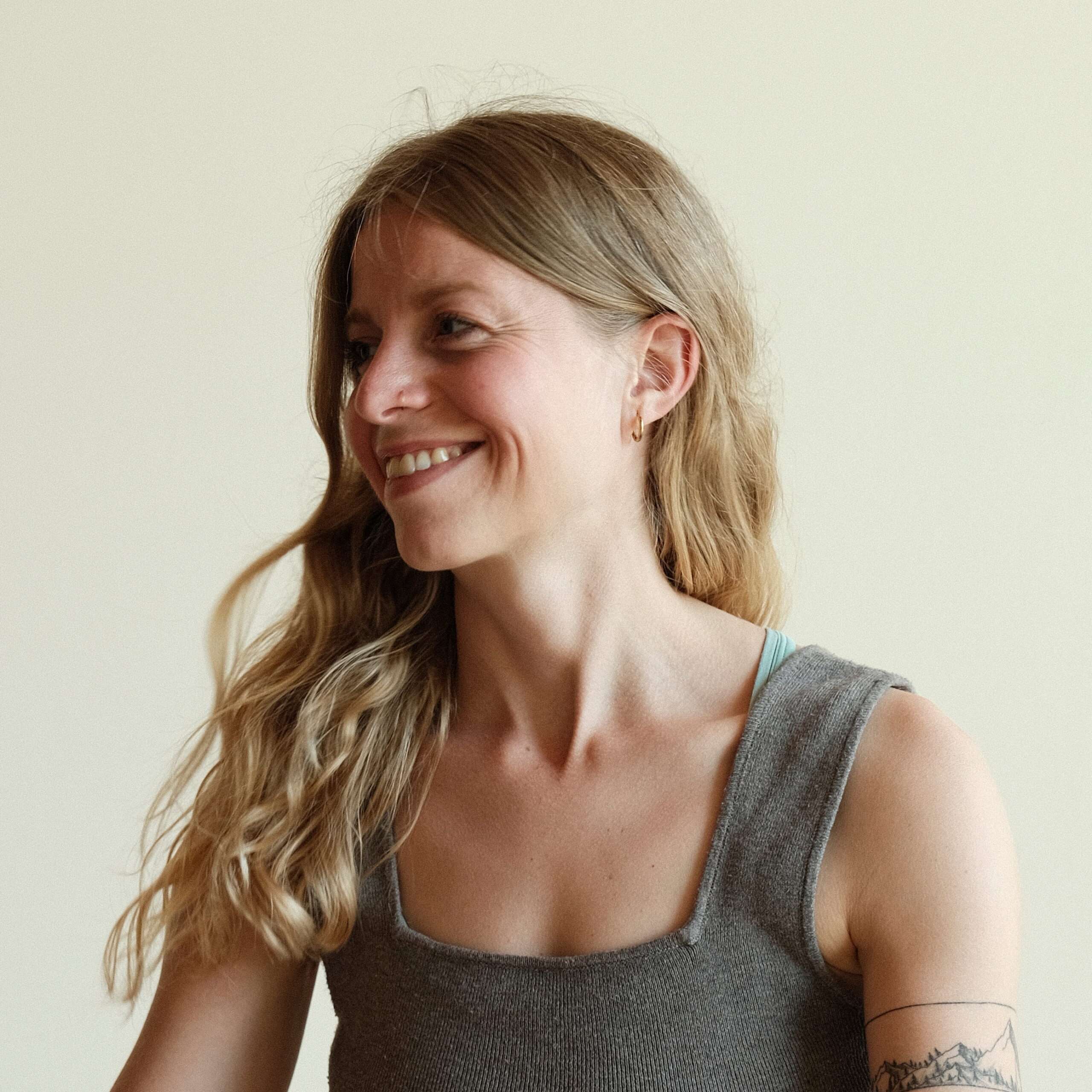 Portrait von Yogalehrerin